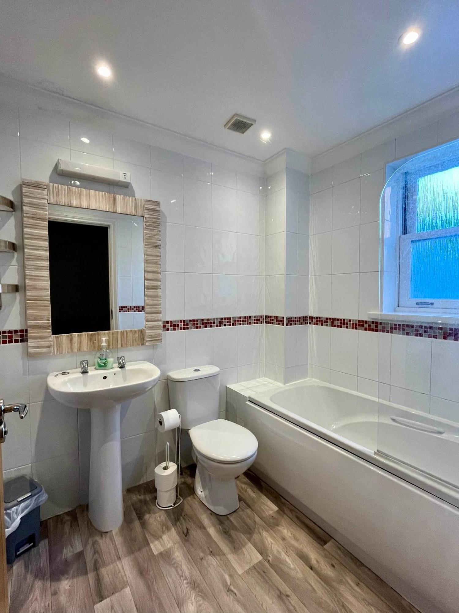The Coastal Escape Villa Bournemouth Buitenkant foto